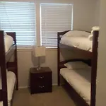 Halcyon Hangout-Mins To Downtown-Ping Pong-Pets
